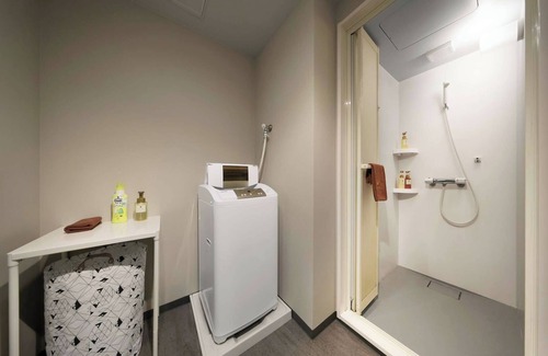 Minamisenba Apartment | Suite Room 2/Osaka Ōsaka