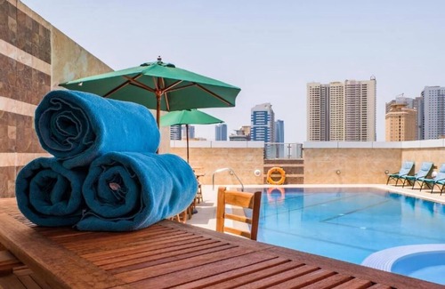Al Majaz Apartment | Suite Room in Al Majaz Sharjah by Luxury Bookings