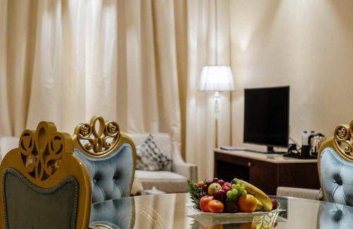 Al Majaz Apartment | Suite Room in Al Majaz Sharjah by Luxury Bookings