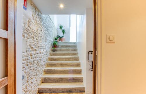 Ver-sur-Mer Bed & Breakfast | SUITE Souplex Château Côte de Nacre