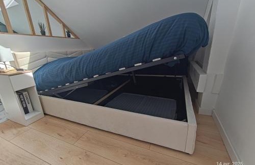Saint-Nazaire Apartment | Suite Sous Velux T2