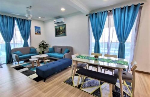 Malacca City Apartment | Suite Stay@The Wave Melaka/Corner Unit
