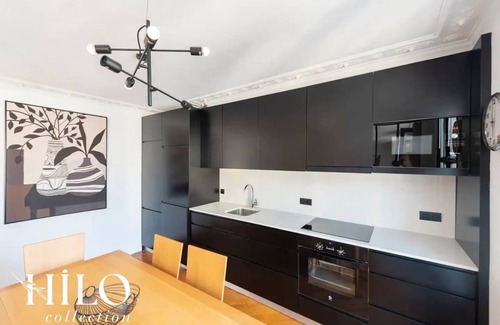 2nd Arrondissement Apartment | Suite Stendhal by HILO Collection