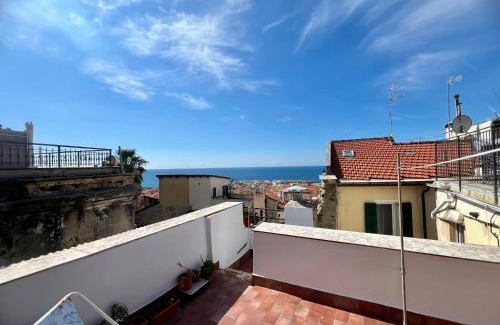 Sanremo Old Town Apartment | Suite Terrace in Pigna - Sanremo