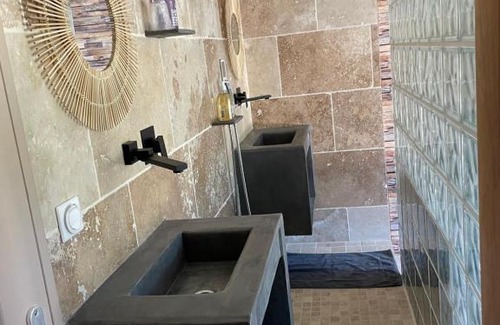 Montlaur-en-Diois House | Suite tout confort