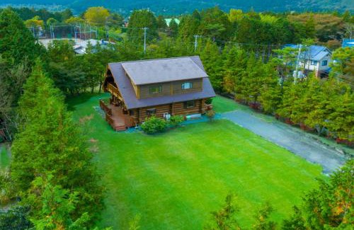 Hakone House | Suite Villa Hakone Sengokuhara Canadian Log