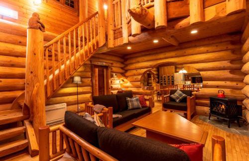 Hakone House | Suite Villa Hakone Sengokuhara Canadian Log