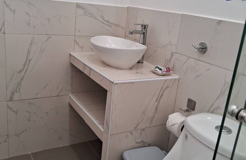 Canoas Hotel | Suite25 Hotel Frente al mar Ideal Para Disfrutar del sol y Descansar - Wifi y AC