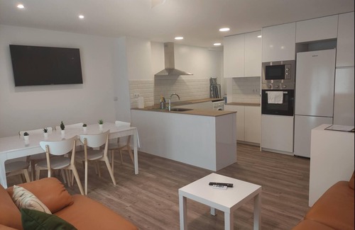 Avinguda de Carlemany Apartment | SUITEDREAMS - Pollancre 23