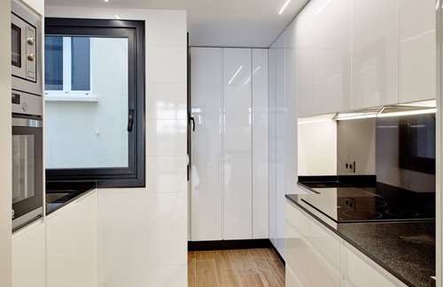 Maria Auxiliadora Apartment | Suitel Cíes Lily Rodsen - Love your Stay