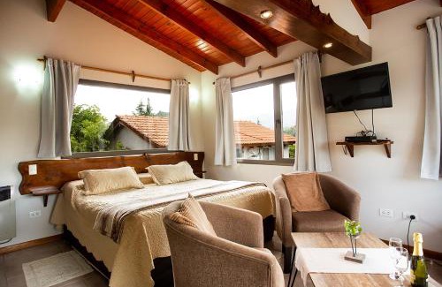 La Cumbrecita Bed & Breakfast | SUITES ALITHUÉ