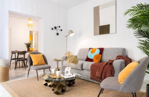 Santa Cruz Apartment | Suites Maestranza - Refinadores by Magno Apartments