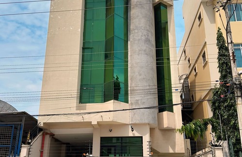 Simon Bolivar Apartment | Suitesecu Guayaquil