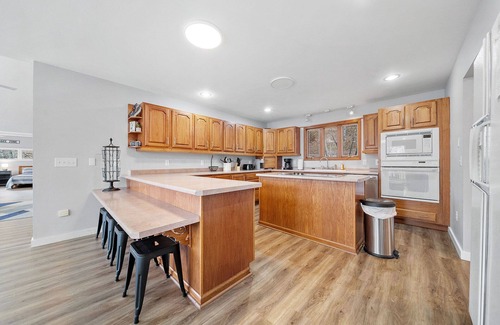 Big Creek House | Suits Us Too with its easy access to private dock on Norris Lake Big Creek