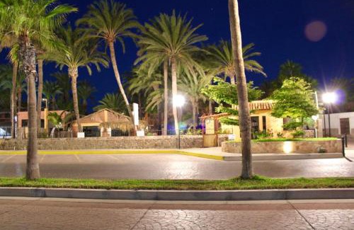 Loreto Hotel | Sukasa Bungalows