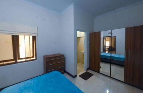 Tasikmalaya House | Sukasari Guesthouse