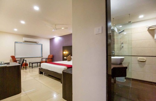 Juhu Hotel | Sukh Hotel