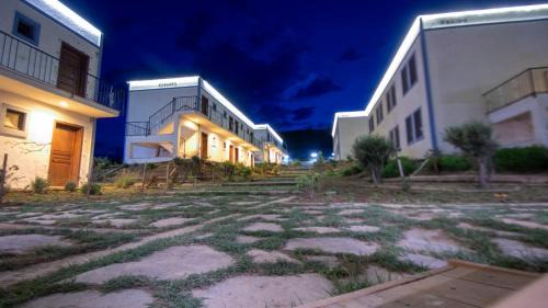Bozcaada Hotel | Sukha Inn Hotel & Beach