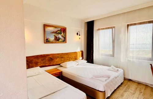 Bozcaada Hotel | Sukha Inn Otel & Beach
