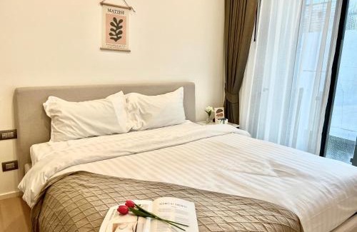 Nana Apartment | Sukhumvit 11#Luxury#Pool#Gym#BTS Nana&MRT Sukhumvit#1BR#Max2ppl