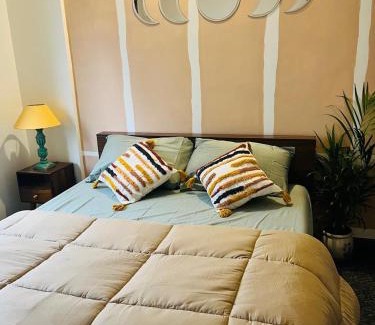 HSR Layout Apartment | Sukoon - HSR sector 7 10 min - Koramangala ,200mbps internet ,AC -master bedroom
