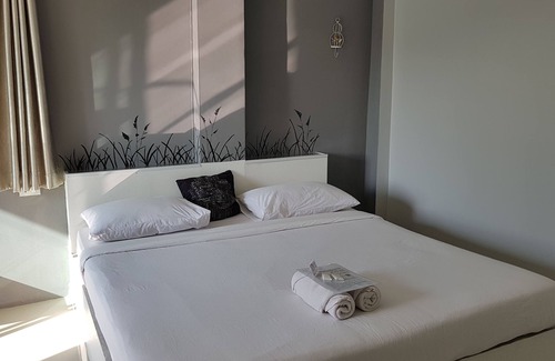 Phitsanulok Hotel | Sukwimol Place Hotel