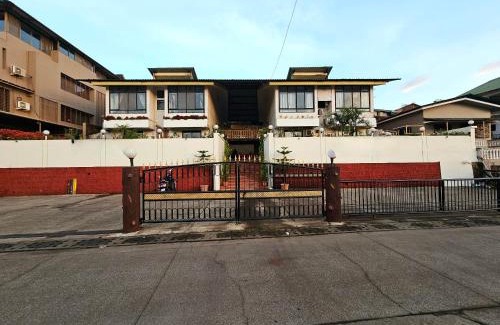 Mahabaleshwar Bed & Breakfast | Suman Cottage & Bungalow