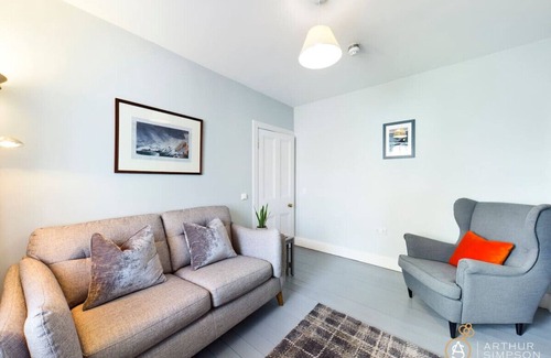 Sumburgh Apartment | Sumburgh Head Lighthouse - Occasional Keepers