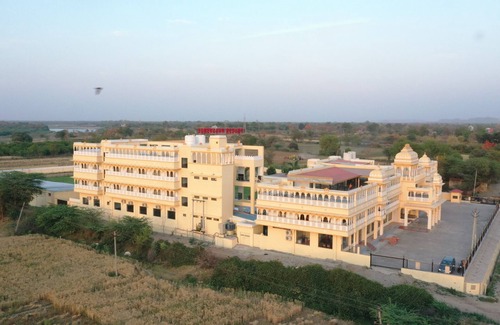 Mandalgarh Hotel | Sumergarh Resorts