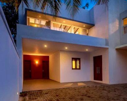 Piliyandala Villa | Summar Villa In Colombo