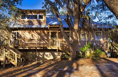 Eastpoint House | Summer 2025 Still Available! 2 Private homes! Bayfront w/dock! 8.74 acres!