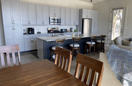 Ridgway House | Summer 2026 Discount! New home 7637ft above the clouds of Ridgway & Ouray CO