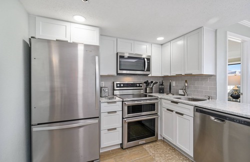 Midtown Ocean City Condo | Summer Beach 408 a 3 Bedroom Beachfront Beauty