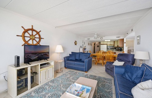 Midtown Ocean City Condo | Summer Beach 603-Beautiful Oceanfront condo!