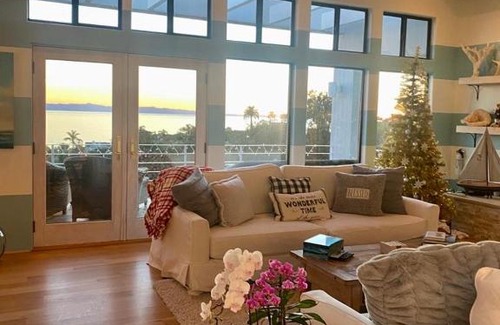 Santa Barbara House | Summer Beach House