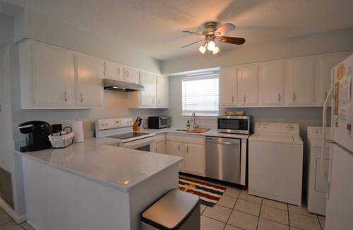 Dauphin Island Condo | SUMMER BLOWOUT, FAMILY RATES!