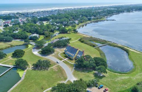 Whalehead Beach House | Summer Breeze Too 4001
