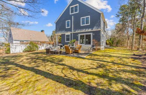 Summersea House | Summer by the Sea - Central to all beaches & ponds