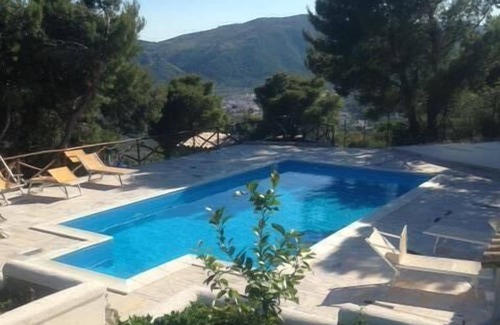 Mattinata Apartment | Summer cottage with pool and breathtaking views, Gargano National Park
