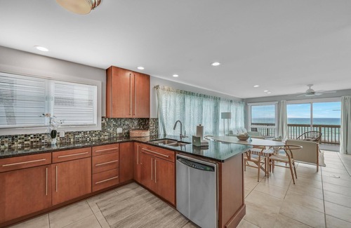 Gulf Pines House | Summer Dates Available! Gulf View! Steps from the Sand! 3 Adult Bikes!