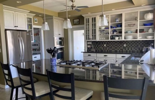 Tilghman House | SUMMER DATES BOOKING FAST- BOOK YOUR STAY NOW!