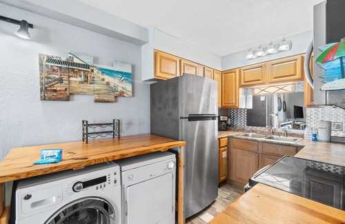 Panama City Beach Condo | Summer Deals! 14th Floor! Free Activities!