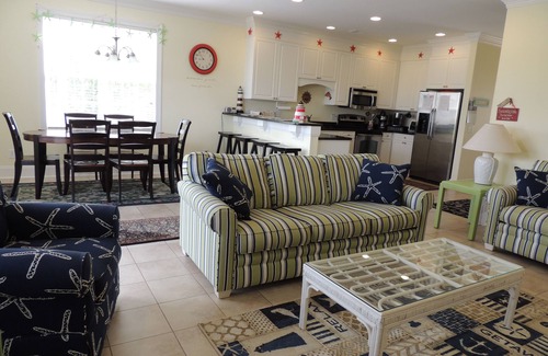 Garden City House | SUMMER DISCOUNT 5 BR/5.5BA-1BLK frm Beach/Marsh/Dock/Pvt Pool/Pet Friendly