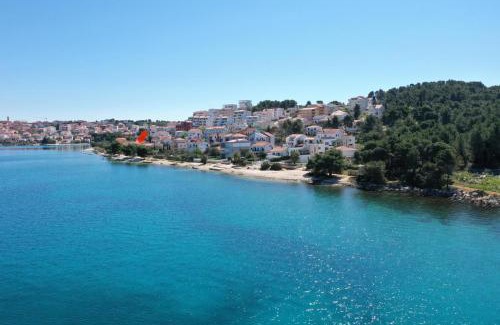 Okrug Gornji Apartment | Summer Dream directly at the sea