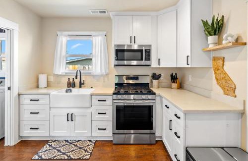 Paso Robles House | Summer Escape Firepit EV Charger Walkable