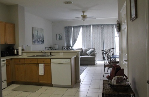 Windsor Palms House | SUMMER/FALL SPECIAL - Veteran Owned 3bdr/3bath Townhome 3mi to Disney; Free WiFi