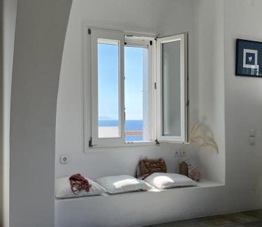 Soros House | Summer Family Sea View Villa Antiparos