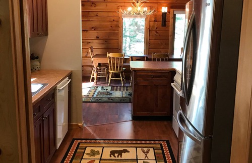 Crosslake Cabin | SUMMER fun in a cozy log lake home on the Whitefish Chain under the tall pines 🌲