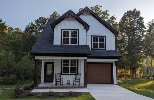 Littleton House | Summer Getaway with "No Egrets"! Your Lake Gaston haven awaits you! 🌊