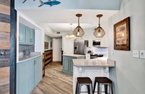 Orange Beach Condo | Summer House 1402A ~ In/Outdoor Pools, Hot Tub, Playground, Sauna + $400 in FREE Activities Daily